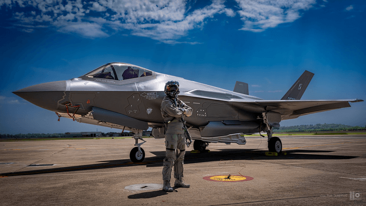 Screenshot 2026-05-22 at 19-47-07 Junsupreme en X The first F-35 are landing today at the 32nd BLT in Lask Poland. In Poland they will be known as the F-35 Husar. 📸P. Gubernat _ Combat Camera Poland &amp https __t.co_7gatQG[...].png